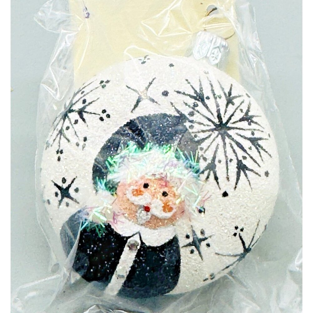 Patricia Breen Black‎ White Santa Snowflake Medallion Christmas Ornament Sealed